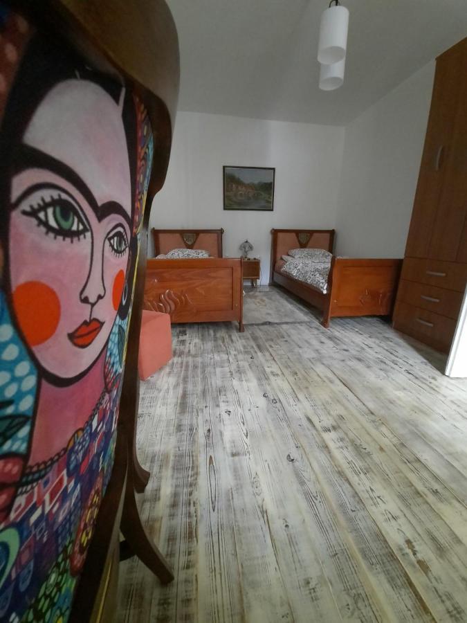 Apartments Mila Цетине Экстерьер фото